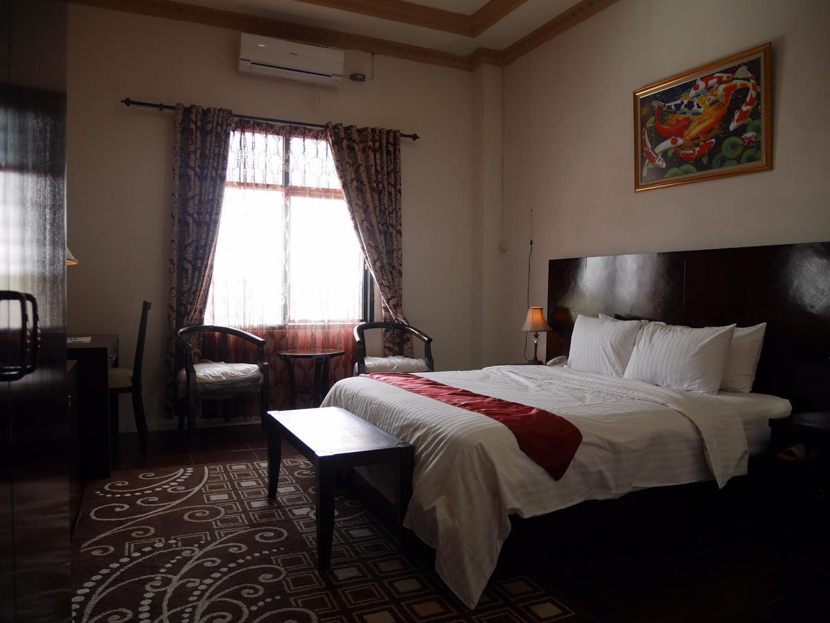Syafira Hotel Langgur Exterior foto